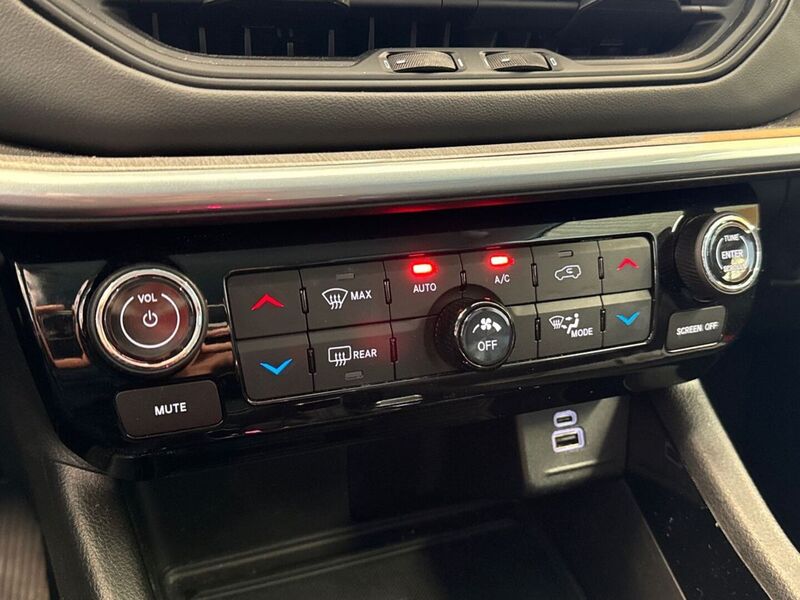 Jeep Compass vaihtoauto