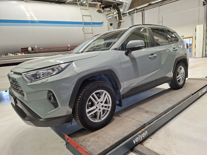 Toyota RAV4 vaihtoauto