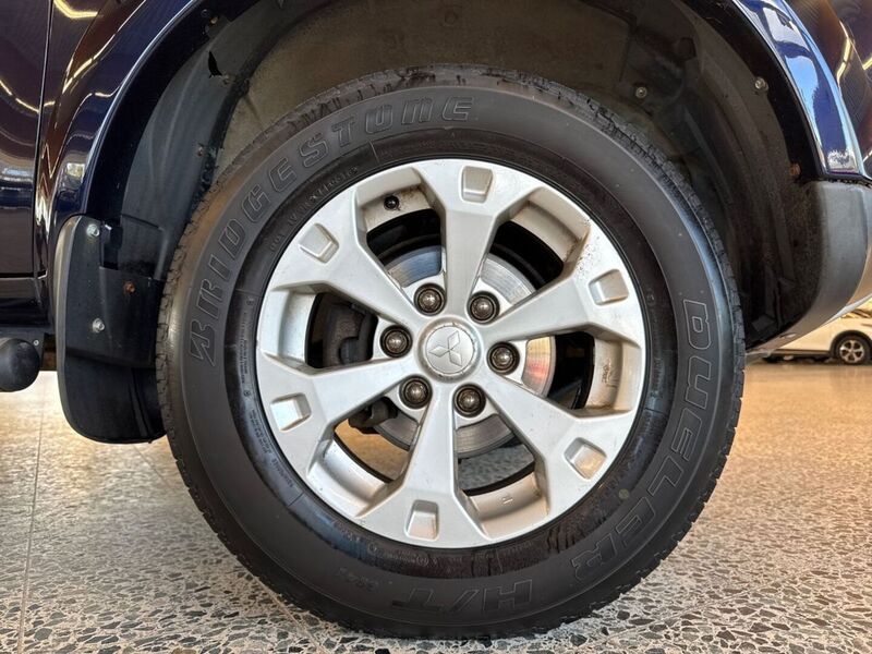 Mitsubishi L200 vaihtoauto