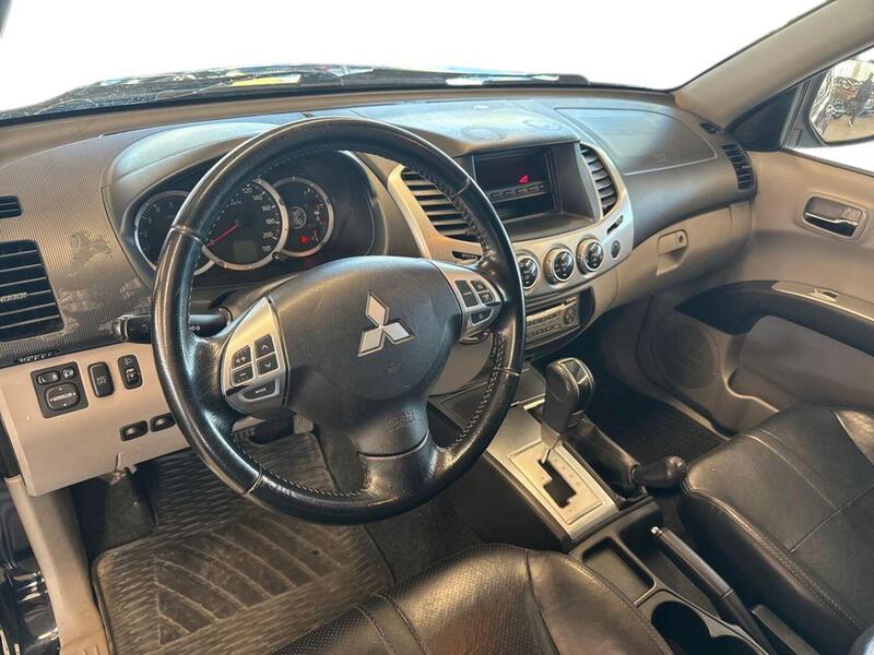 Mitsubishi L200 vaihtoauto