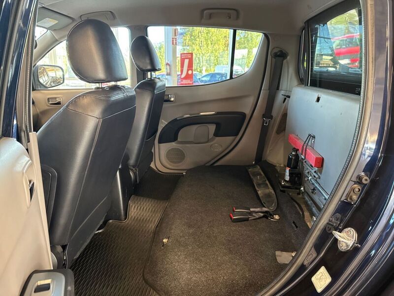 Mitsubishi L200 vaihtoauto