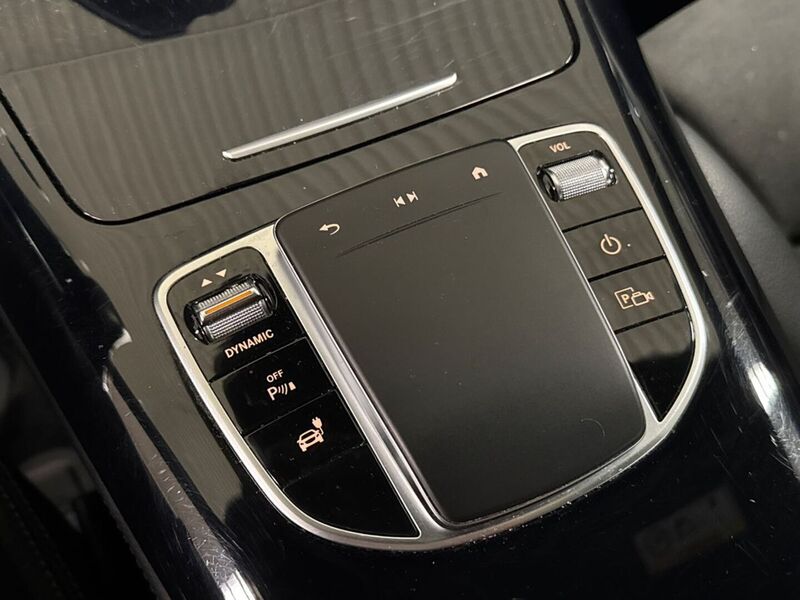 Mercedes-Benz EQC vaihtoauto