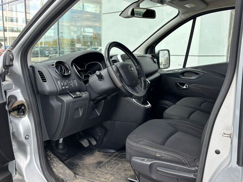Nissan NV300 vaihtoauto