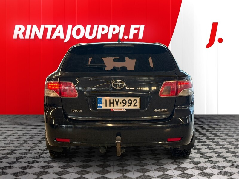 Toyota Avensis vaihtoauto