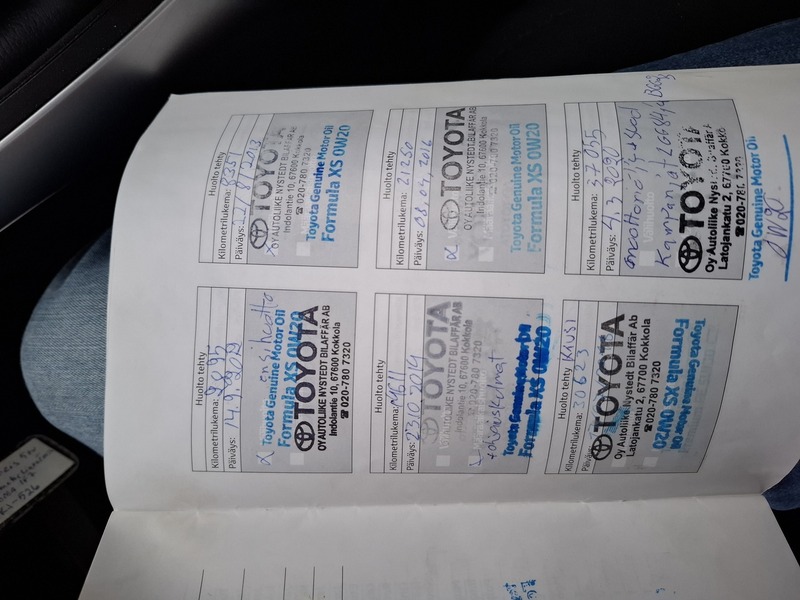 Toyota Auris vaihtoauto