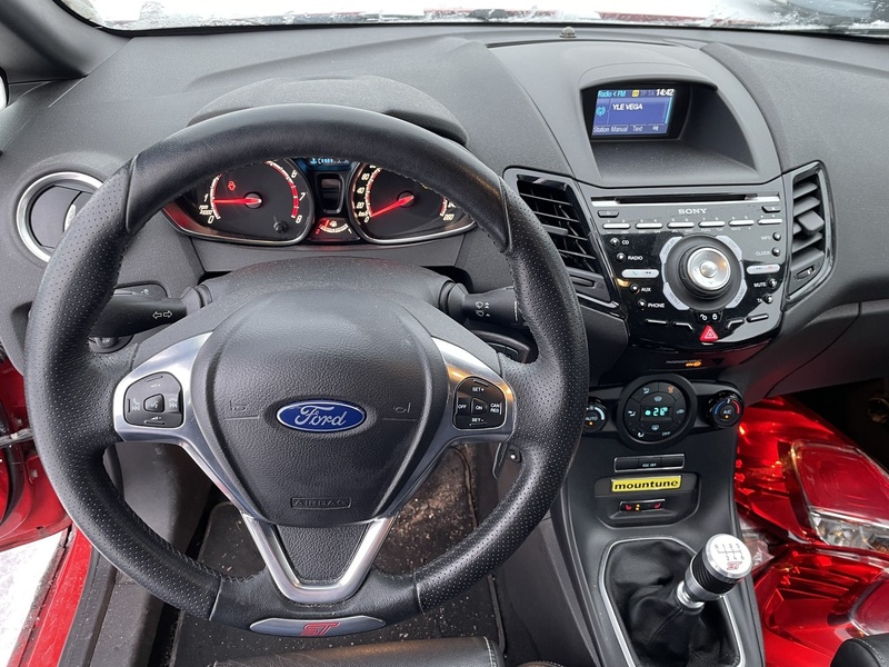 Ford Fiesta vaihtoauto