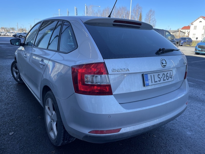 Skoda Rapid vaihtoauto
