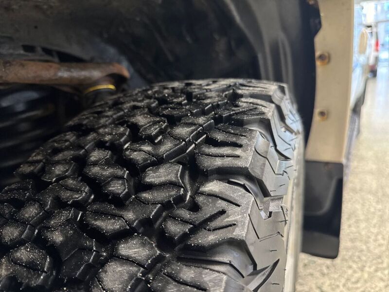 Toyota Land Cruiser vaihtoauto