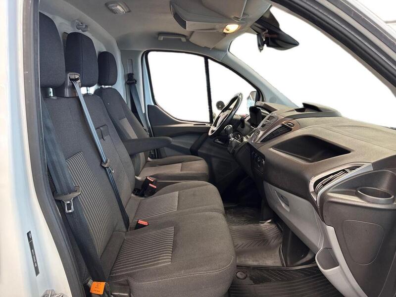 Ford Transit Custom vaihtoauto