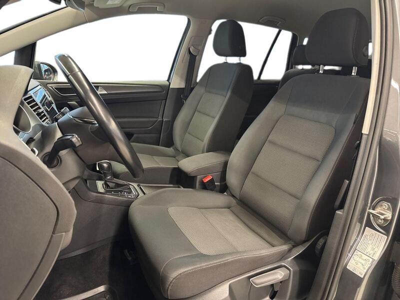 Volkswagen Golf Sportsvan vaihtoauto