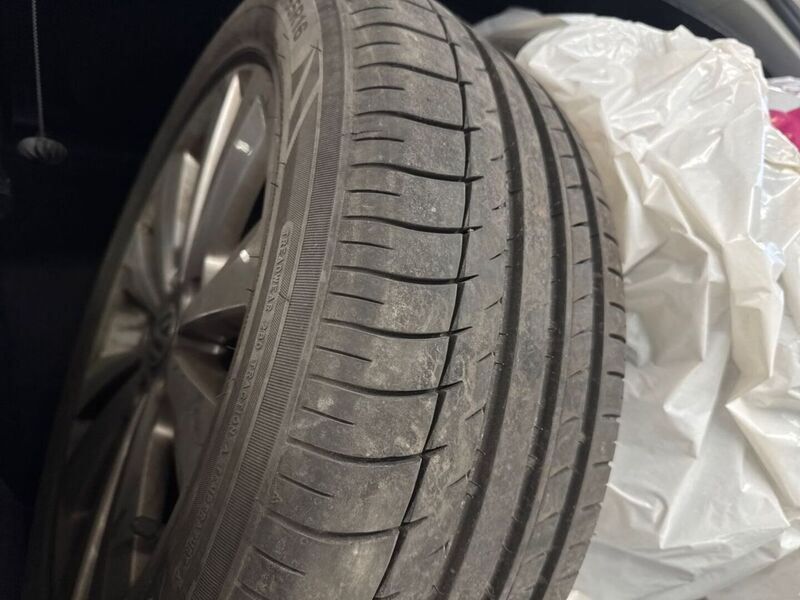 Volkswagen Golf Sportsvan vaihtoauto