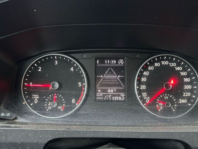 Volkswagen Transporter vaihtoauto