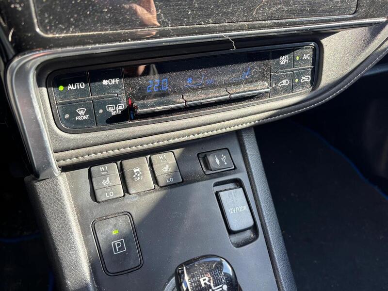 Toyota Auris vaihtoauto