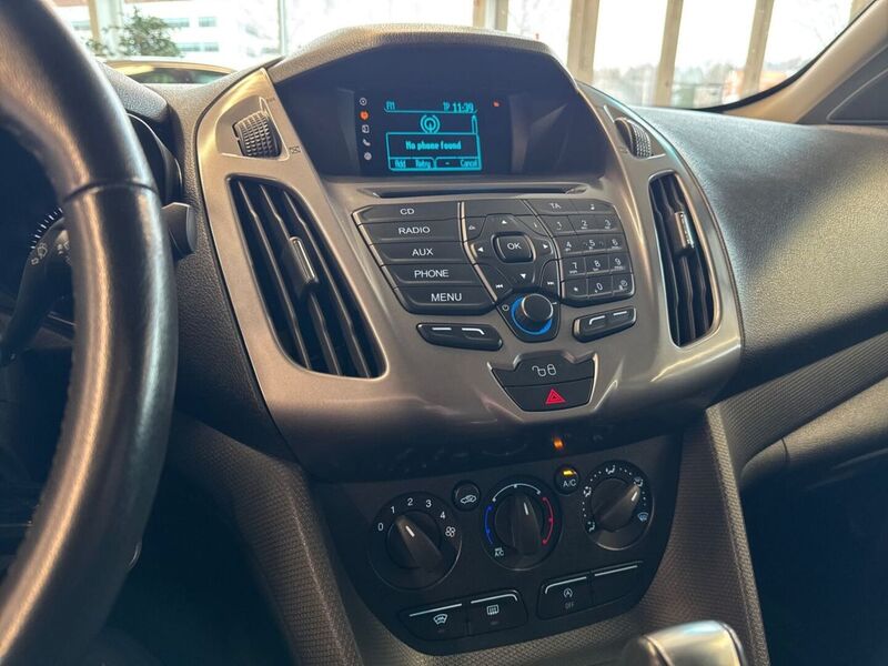 Ford Transit Connect vaihtoauto