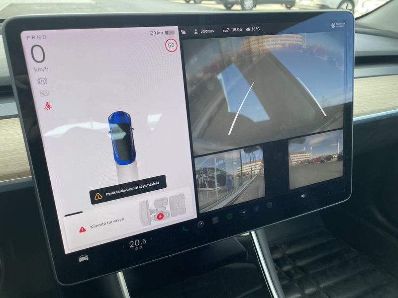 Tesla Model 3 vaihtoauto