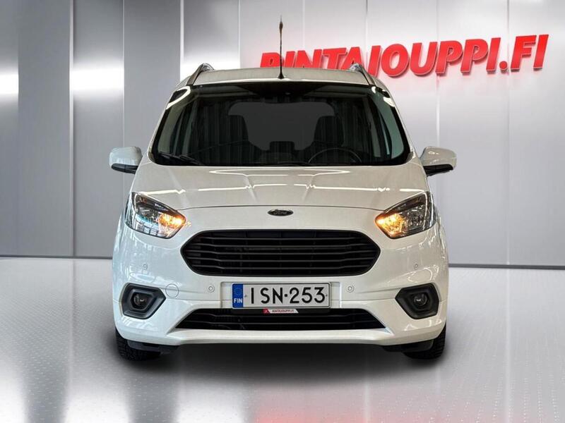 Ford Tourneo Courier vaihtoauto