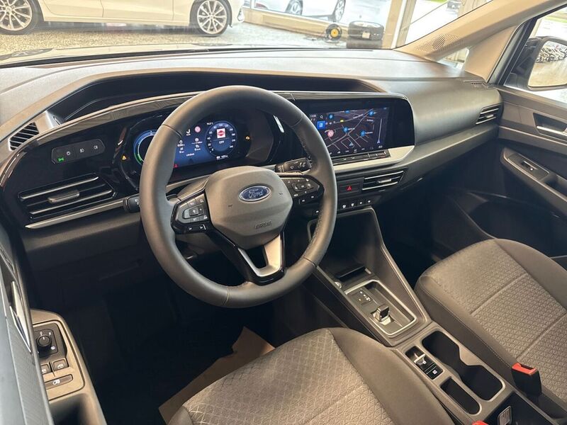 Ford Transit Connect vaihtoauto