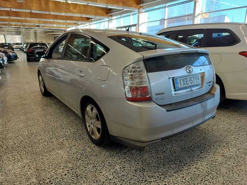 Toyota Prius vaihtoauto