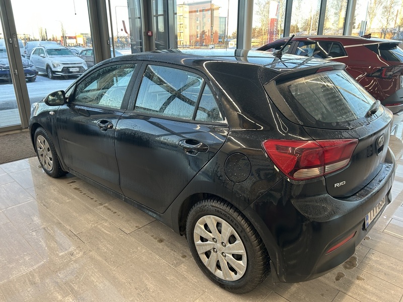 Kia Rio vaihtoauto