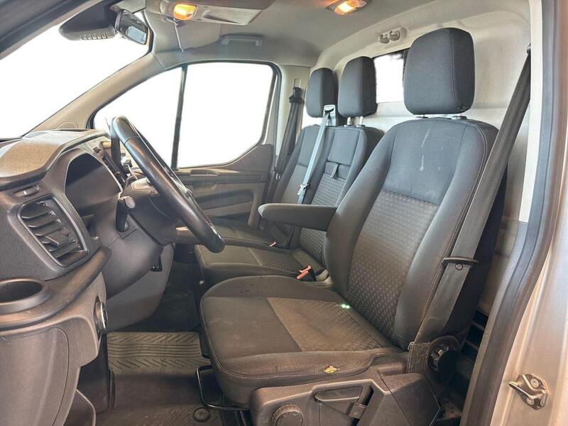 Ford Transit Custom vaihtoauto