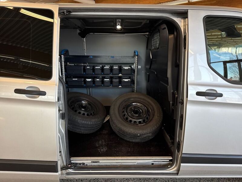 Ford Transit Custom vaihtoauto