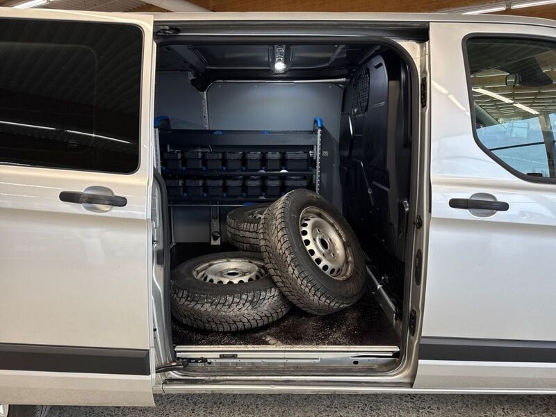 Ford Transit Custom vaihtoauto