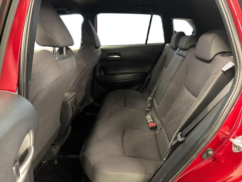 Toyota Corolla Cross vaihtoauto