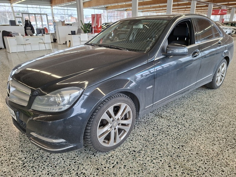 Mercedes-Benz C vaihtoauto