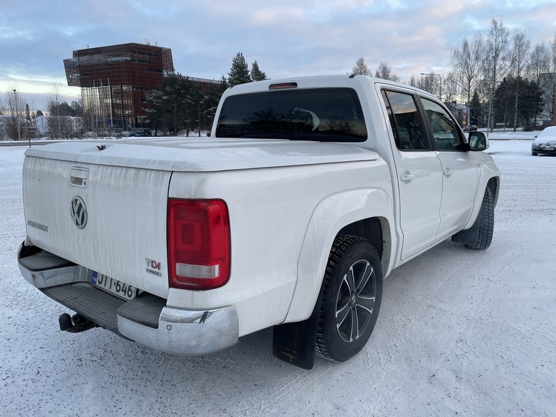 Volkswagen Amarok vaihtoauto