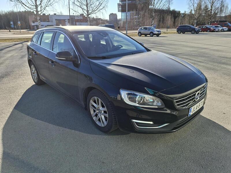 Volvo V60 vaihtoauto