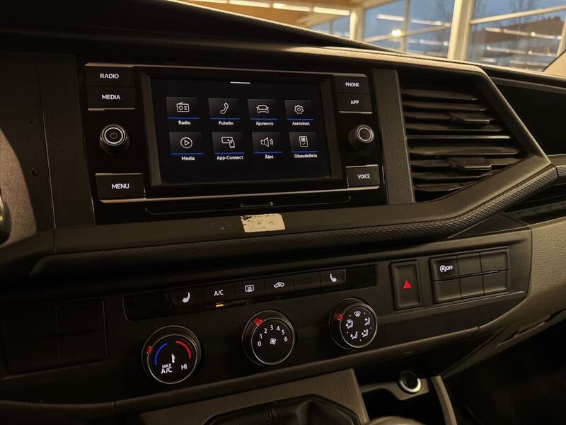 Volkswagen Transporter vaihtoauto