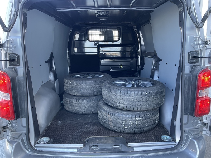 Toyota Proace vaihtoauto