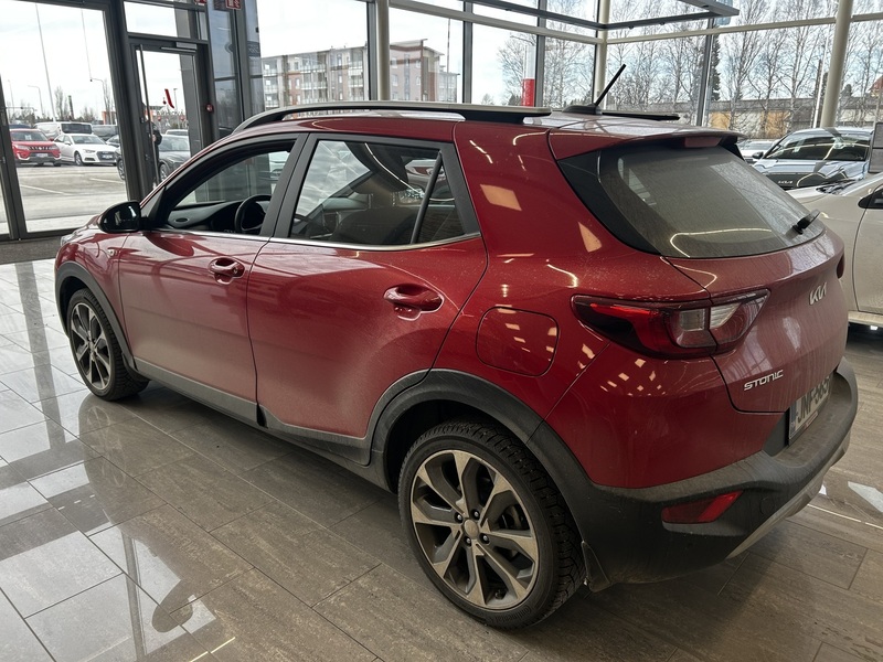 Kia Stonic vaihtoauto