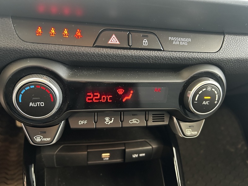 Kia Stonic vaihtoauto