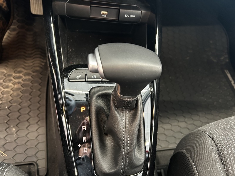 Kia Stonic vaihtoauto