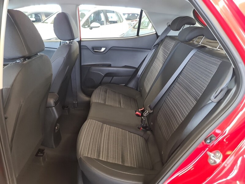 Kia Stonic vaihtoauto