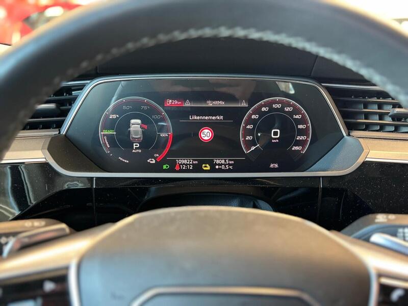 Audi e-tron vaihtoauto