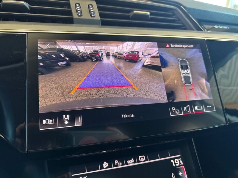 Audi e-tron vaihtoauto