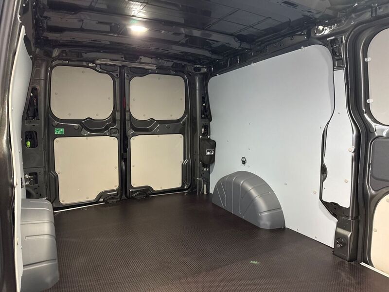 Ford Transit Custom vaihtoauto