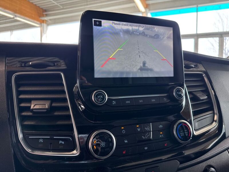 Ford Transit Custom vaihtoauto