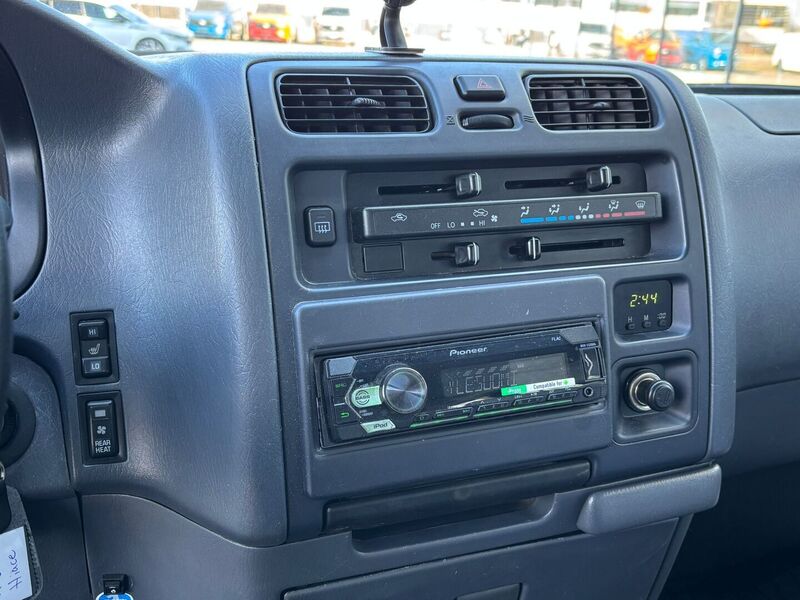 Toyota Hiace vaihtoauto