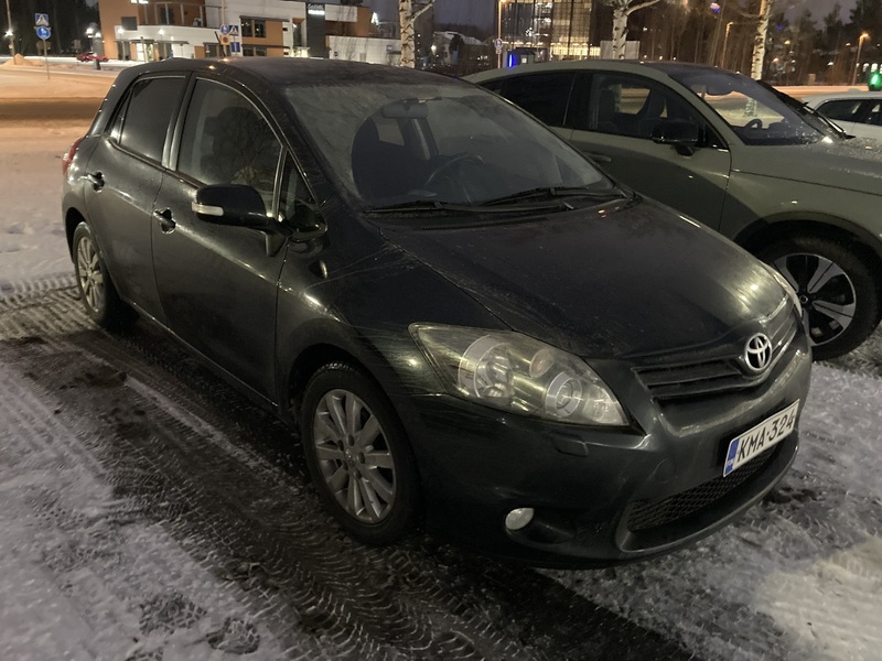 Toyota Auris vaihtoauto