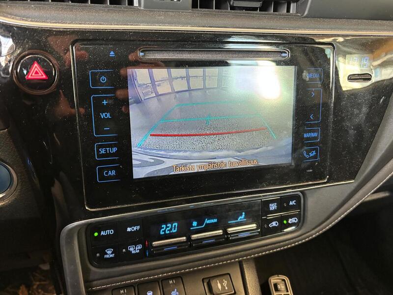 Toyota Auris vaihtoauto