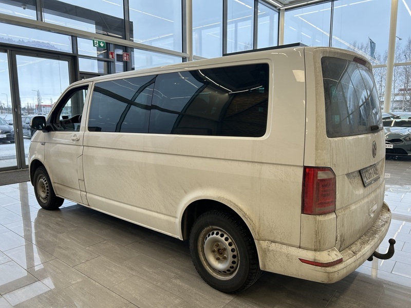 Volkswagen Caravelle vaihtoauto