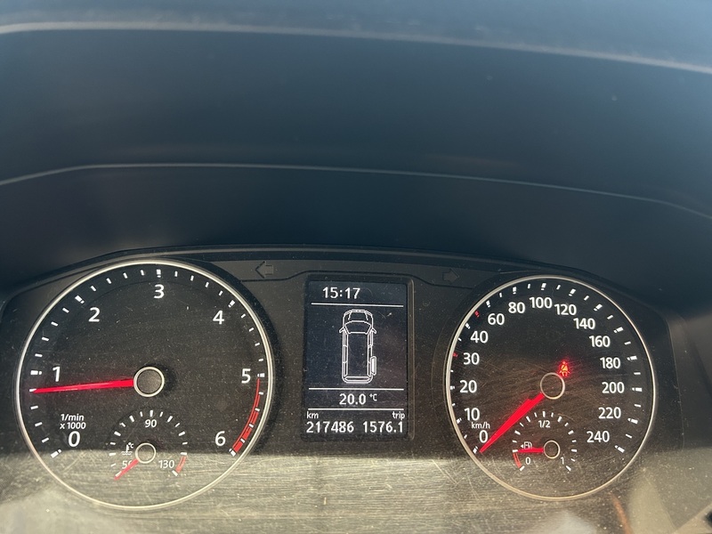 Volkswagen Caravelle vaihtoauto