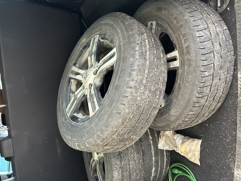 Volkswagen Caravelle vaihtoauto