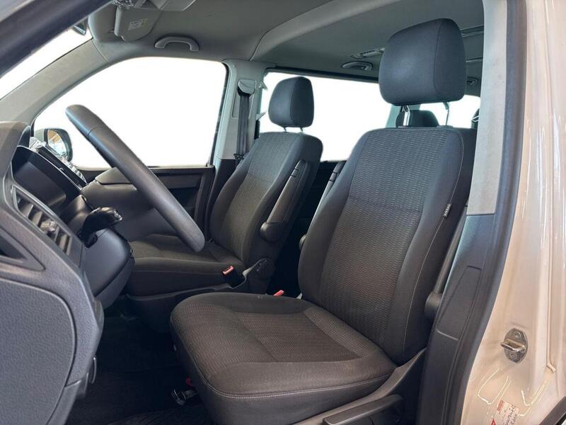 Volkswagen Caravelle vaihtoauto