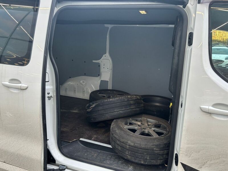 Toyota Proace vaihtoauto