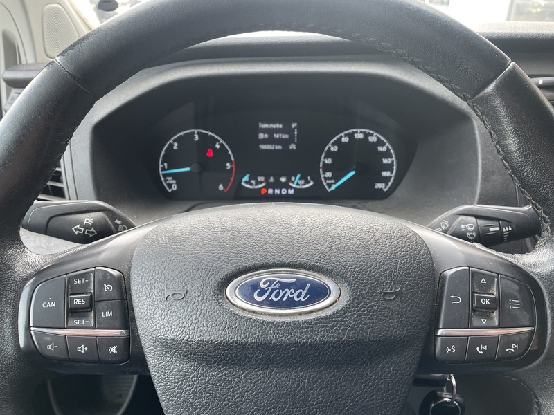 Ford Transit Custom vaihtoauto