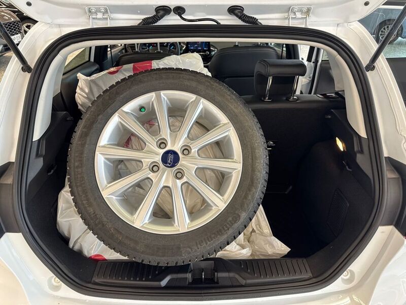 Ford Fiesta vaihtoauto